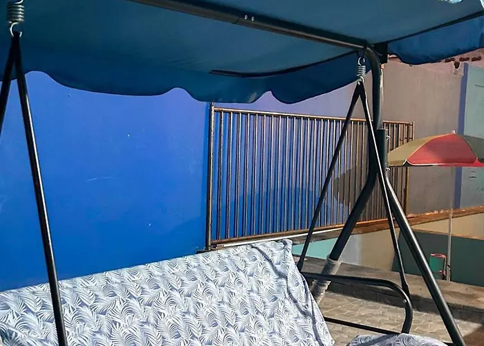 ベッド・アンド・ブレックファスト Santorini House In Bali Near Airport クタ